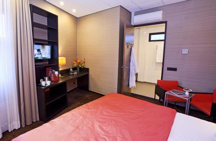 Hotel Babylon Heerhugowaard - Alkmaar מראה חיצוני תמונה