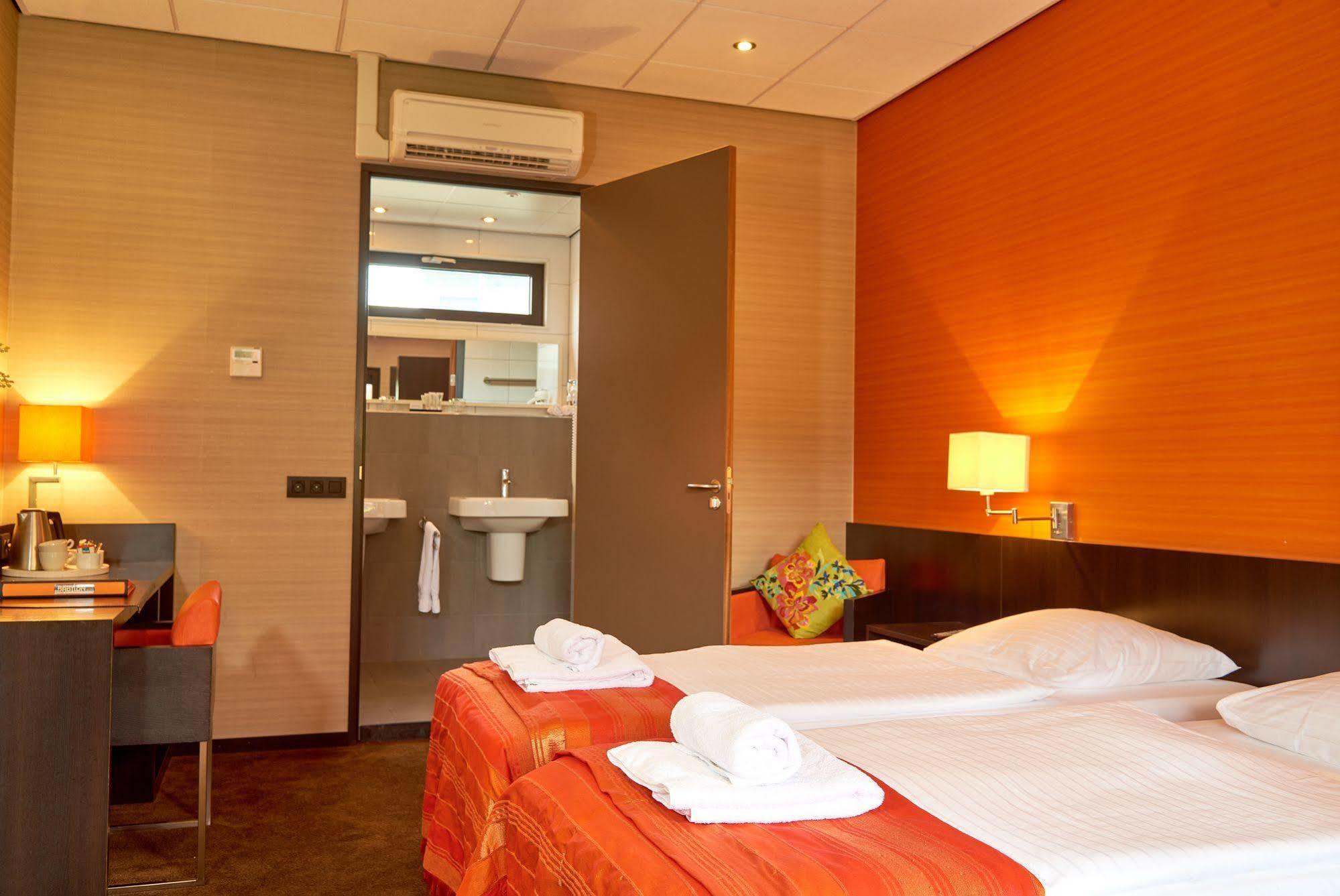 Hotel Babylon Heerhugowaard - Alkmaar מראה חיצוני תמונה